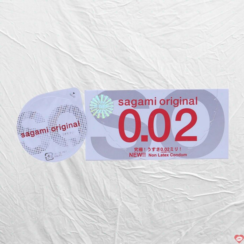 Bao cao su Sagami 0.02 Siêu Mỏng Cảm Giác Chân Thật 