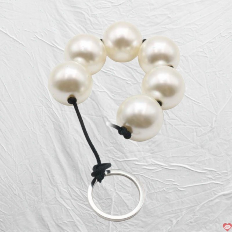 Chuỗi hạt ngọc trai kích thích hậu môn