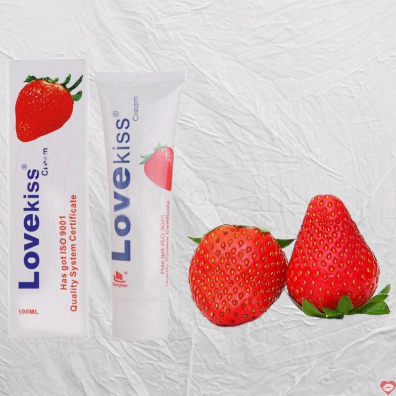 Gel Bôi Trơn Love Kiss Hương Dâu 100ml