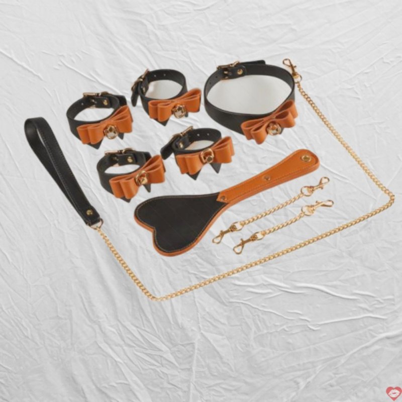 Đồ chơi da Runyu kích thích cảm giác đam mê nô lệ tình dục 