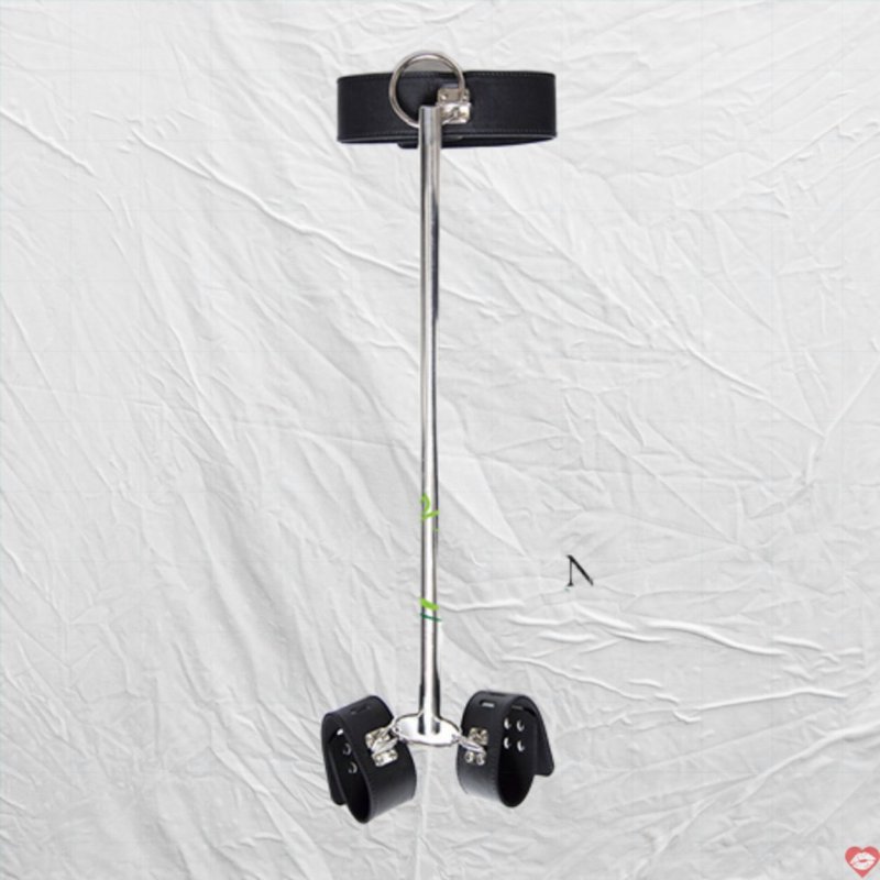 Đồ chơi bạo dâm BDSM Còng tay Xích cổ có cây giữ cố định