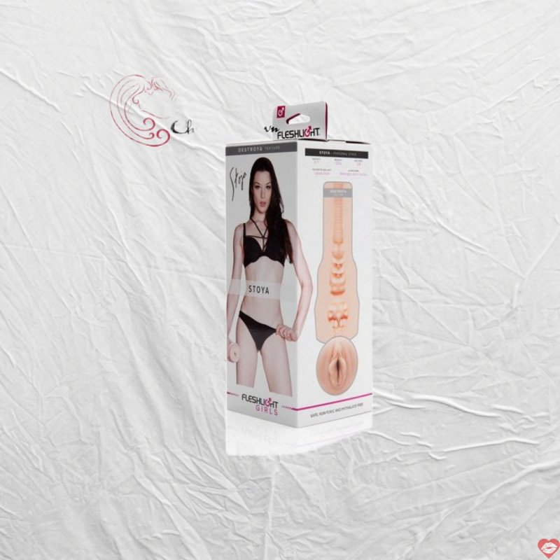 Cảm Xúc thăng Hoa với Âm đạo giả Fleshlight Stoya